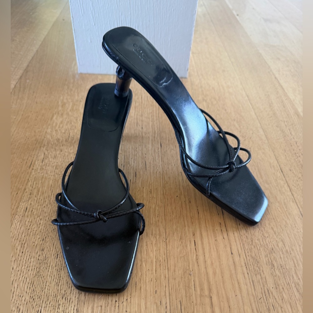 Gucci Tom Ford era black minimalist sandal with signature bamboo heel - Picture 2 of 7